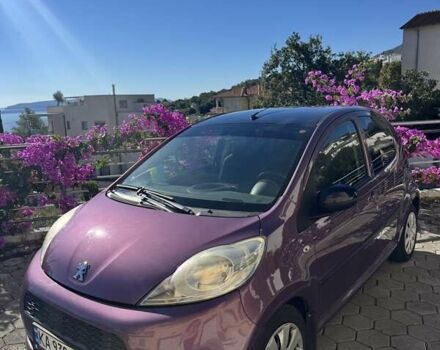 Фиолетовый Пежо 107, объемом двигателя 1 л и пробегом 131 тыс. км за 5500 $, фото 1 на Automoto.ua