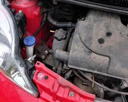 Червоний Пежо 107, об'ємом двигуна 1 л та пробігом 177 тис. км за 3000 $, фото 7 на Automoto.ua
