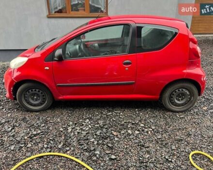 Червоний Пежо 107, об'ємом двигуна 1 л та пробігом 177 тис. км за 3000 $, фото 2 на Automoto.ua
