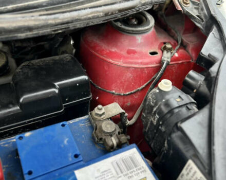 Червоний Пежо 107, об'ємом двигуна 1 л та пробігом 149 тис. км за 3999 $, фото 60 на Automoto.ua