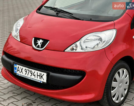 Красный Пежо 107, объемом двигателя 1 л и пробегом 149 тыс. км за 3999 $, фото 13 на Automoto.ua