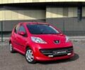 Червоний Пежо 107, об'ємом двигуна 1 л та пробігом 99 тис. км за 4790 $, фото 1 на Automoto.ua