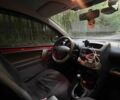 Красный Пежо 107, объемом двигателя 1 л и пробегом 188 тыс. км за 2700 $, фото 6 на Automoto.ua