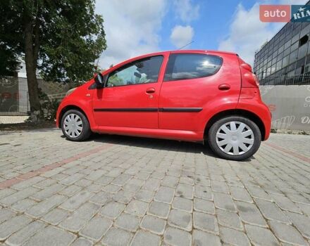Красный Пежо 107, объемом двигателя 1 л и пробегом 148 тыс. км за 3700 $, фото 9 на Automoto.ua