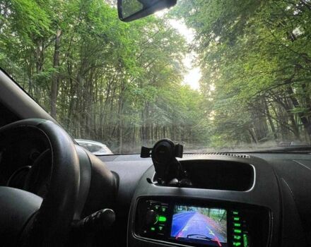 Красный Пежо 107, объемом двигателя 1 л и пробегом 188 тыс. км за 2700 $, фото 4 на Automoto.ua