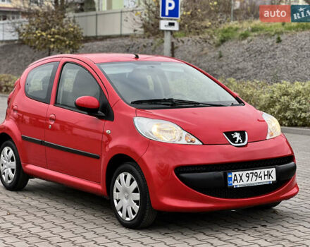 Червоний Пежо 107, об'ємом двигуна 1 л та пробігом 149 тис. км за 3999 $, фото 8 на Automoto.ua