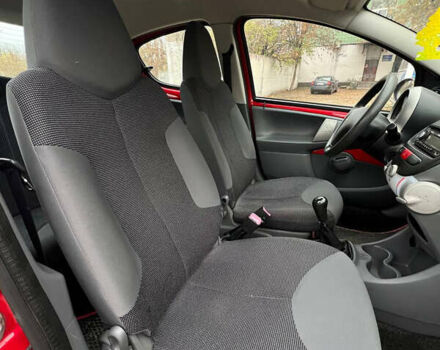 Червоний Пежо 107, об'ємом двигуна 1 л та пробігом 139 тис. км за 4200 $, фото 9 на Automoto.ua