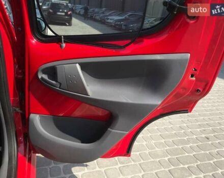 Червоний Пежо 107, об'ємом двигуна 1 л та пробігом 92 тис. км за 4590 $, фото 5 на Automoto.ua