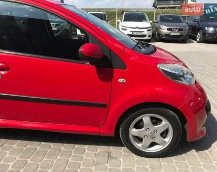Червоний Пежо 107, об'ємом двигуна 1 л та пробігом 92 тис. км за 4590 $, фото 15 на Automoto.ua