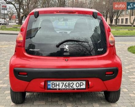 Красный Пежо 107, объемом двигателя 1 л и пробегом 151 тыс. км за 2999 $, фото 6 на Automoto.ua
