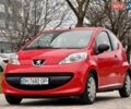 Красный Пежо 107, объемом двигателя 1 л и пробегом 151 тыс. км за 2999 $, фото 3 на Automoto.ua