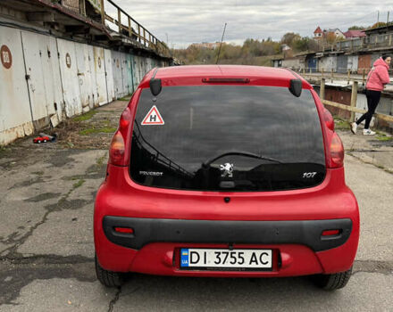 Пежо 107 2010 в Харькове на Automoto.ua Красный Пежо 107, объемом двигателя 1 л и пробегом 157 тыс. км за 4700 $, фото 4 на Automoto.ua