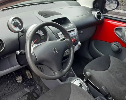 Красный Пежо 107, объемом двигателя 1 л и пробегом 160 тыс. км за 4800 $, фото 6 на Automoto.ua