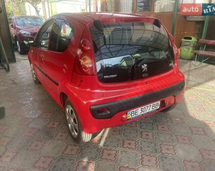 Красный Пежо 107, объемом двигателя 1 л и пробегом 134 тыс. км за 5600 $, фото 5 на Automoto.ua