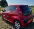 Червоний Пежо 107, об'ємом двигуна 1 л та пробігом 224 тис. км за 5200 $, фото 6 на Automoto.ua