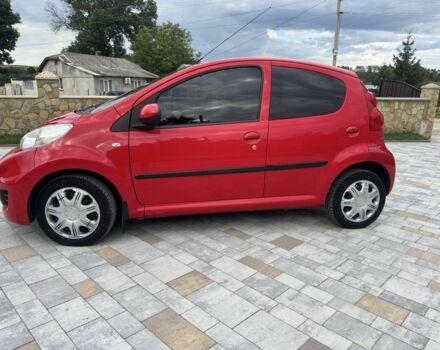 Червоний Пежо 107, об'ємом двигуна 1 л та пробігом 120 тис. км за 5600 $, фото 3 на Automoto.ua