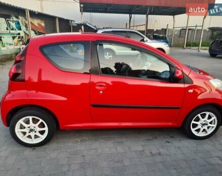 Красный Пежо 107, объемом двигателя 1 л и пробегом 100 тыс. км за 5700 $, фото 4 на Automoto.ua