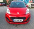 Красный Пежо 107, объемом двигателя 1 л и пробегом 100 тыс. км за 5700 $, фото 1 на Automoto.ua