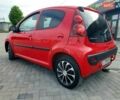 Красный Пежо 107, объемом двигателя 1 л и пробегом 93 тыс. км за 4500 $, фото 2 на Automoto.ua