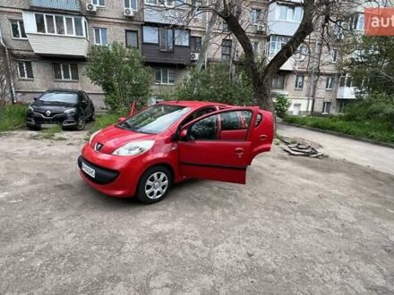 Пежо 107 2011 в Запорожье на Automoto.ua Красный Пежо 107, объемом двигателя 1 л и пробегом 123 тыс. км за 5100 $, фото 1 на Automoto.ua