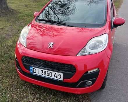 Червоний Пежо 107, об'ємом двигуна 1 л та пробігом 107 тис. км за 5500 $, фото 1 на Automoto.ua