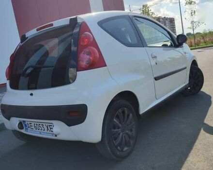 Пежо 107, объемом двигателя 1 л и пробегом 181 тыс. км за 3900 $, фото 3 на Automoto.ua