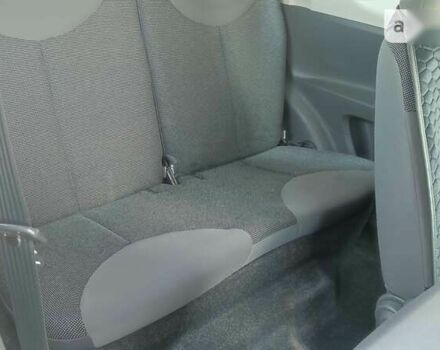 Пежо 107, объемом двигателя 1 л и пробегом 181 тыс. км за 3900 $, фото 10 на Automoto.ua