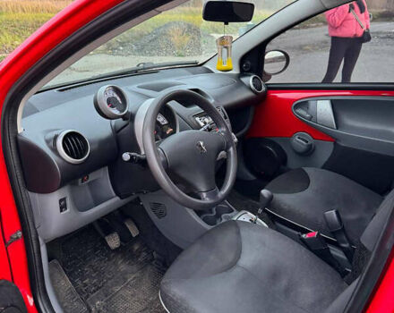 Пежо 107, объемом двигателя 1 л и пробегом 157 тыс. км за 4350 $, фото 3 на Automoto.ua