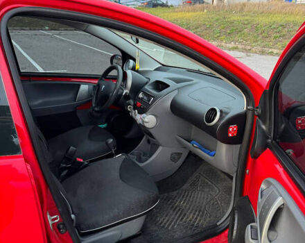 Пежо 107, объемом двигателя 1 л и пробегом 157 тыс. км за 4350 $, фото 4 на Automoto.ua