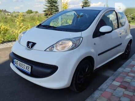 Пежо 107 2008 в Днепре (Днепропетровске) на Automoto.ua Пежо 107, объемом двигателя 1 л и пробегом 181 тыс. км за 3900 $, фото 1 на Automoto.ua