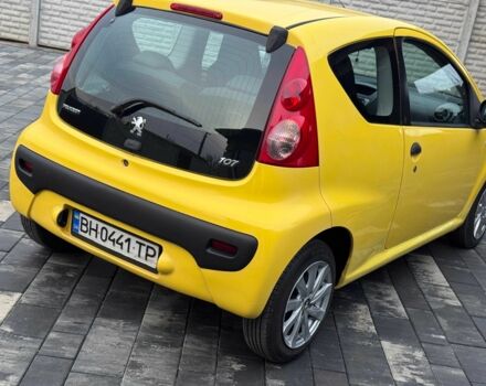 Желтый Пежо 107, объемом двигателя 1 л и пробегом 160 тыс. км за 3500 $, фото 12 на Automoto.ua