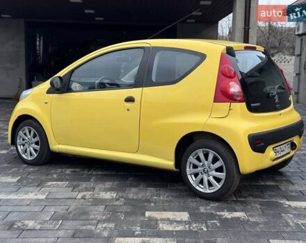 Желтый Пежо 107, объемом двигателя 1 л и пробегом 178 тыс. км за 3500 $, фото 8 на Automoto.ua