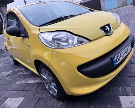 Желтый Пежо 107, объемом двигателя 1 л и пробегом 160 тыс. км за 3500 $, фото 16 на Automoto.ua