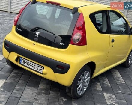Желтый Пежо 107, объемом двигателя 1 л и пробегом 178 тыс. км за 3500 $, фото 12 на Automoto.ua