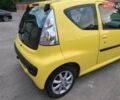 Жовтий Пежо 107, об'ємом двигуна 1 л та пробігом 186 тис. км за 5000 $, фото 4 на Automoto.ua