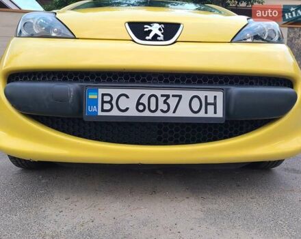 Жовтий Пежо 107, об'ємом двигуна 1 л та пробігом 186 тис. км за 5000 $, фото 8 на Automoto.ua