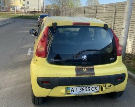 Желтый Пежо 107, объемом двигателя 1 л и пробегом 254 тыс. км за 3500 $, фото 2 на Automoto.ua