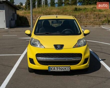 Желтый Пежо 107, объемом двигателя 1 л и пробегом 169 тыс. км за 4500 $, фото 15 на Automoto.ua