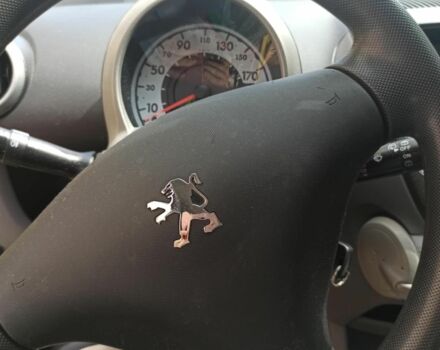 Жовтий Пежо 107, об'ємом двигуна 0 л та пробігом 143 тис. км за 5200 $, фото 5 на Automoto.ua