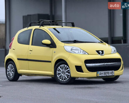 Желтый Пежо 107, объемом двигателя 1 л и пробегом 132 тыс. км за 4950 $, фото 14 на Automoto.ua