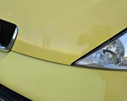 Жовтий Пежо 107, об'ємом двигуна 1 л та пробігом 139 тис. км за 5300 $, фото 8 на Automoto.ua
