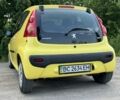 Жовтий Пежо 107, об'ємом двигуна 1 л та пробігом 184 тис. км за 4350 $, фото 5 на Automoto.ua