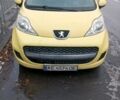 Жовтий Пежо 107, об'ємом двигуна 1 л та пробігом 80 тис. км за 4000 $, фото 1 на Automoto.ua