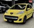 Желтый Пежо 107, объемом двигателя 1 л и пробегом 127 тыс. км за 5950 $, фото 9 на Automoto.ua
