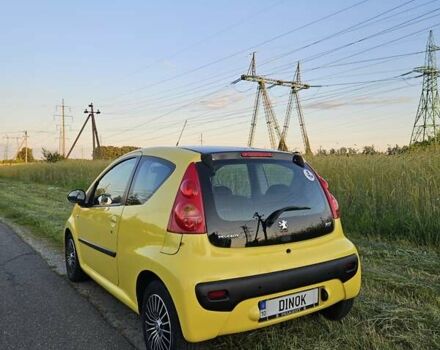 Жовтий Пежо 107, об'ємом двигуна 1 л та пробігом 139 тис. км за 5300 $, фото 1 на Automoto.ua