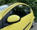 Жовтий Пежо 107, об'ємом двигуна 1 л та пробігом 184 тис. км за 4350 $, фото 6 на Automoto.ua