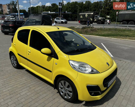 Желтый Пежо 107, объемом двигателя 1 л и пробегом 122 тыс. км за 5250 $, фото 12 на Automoto.ua