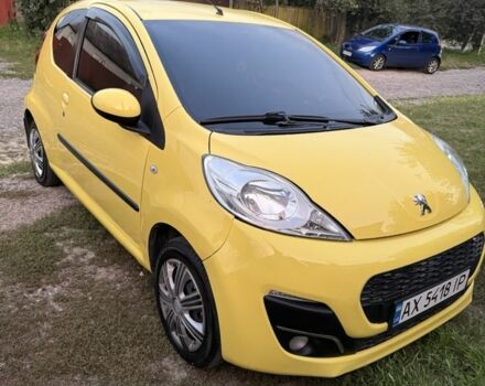 Жовтий Пежо 107, об'ємом двигуна 1 л та пробігом 125 тис. км за 5100 $, фото 4 на Automoto.ua
