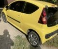 Жовтий Пежо 107, об'ємом двигуна 1 л та пробігом 125 тис. км за 5100 $, фото 16 на Automoto.ua