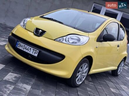 Жовтий Пежо 107, об'ємом двигуна 1 л та пробігом 178 тис. км за 3500 $, фото 1 на Automoto.ua